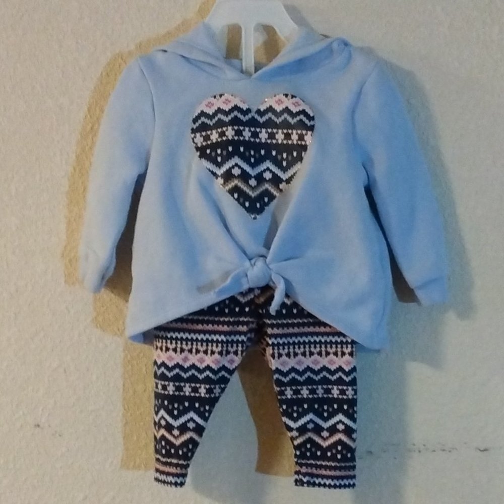 Carter's 2 piece Outfit